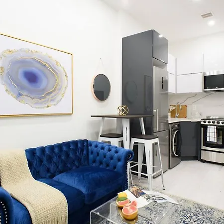 78-1D New Junior 1 Bedroom Prime Ues Wd In Unit